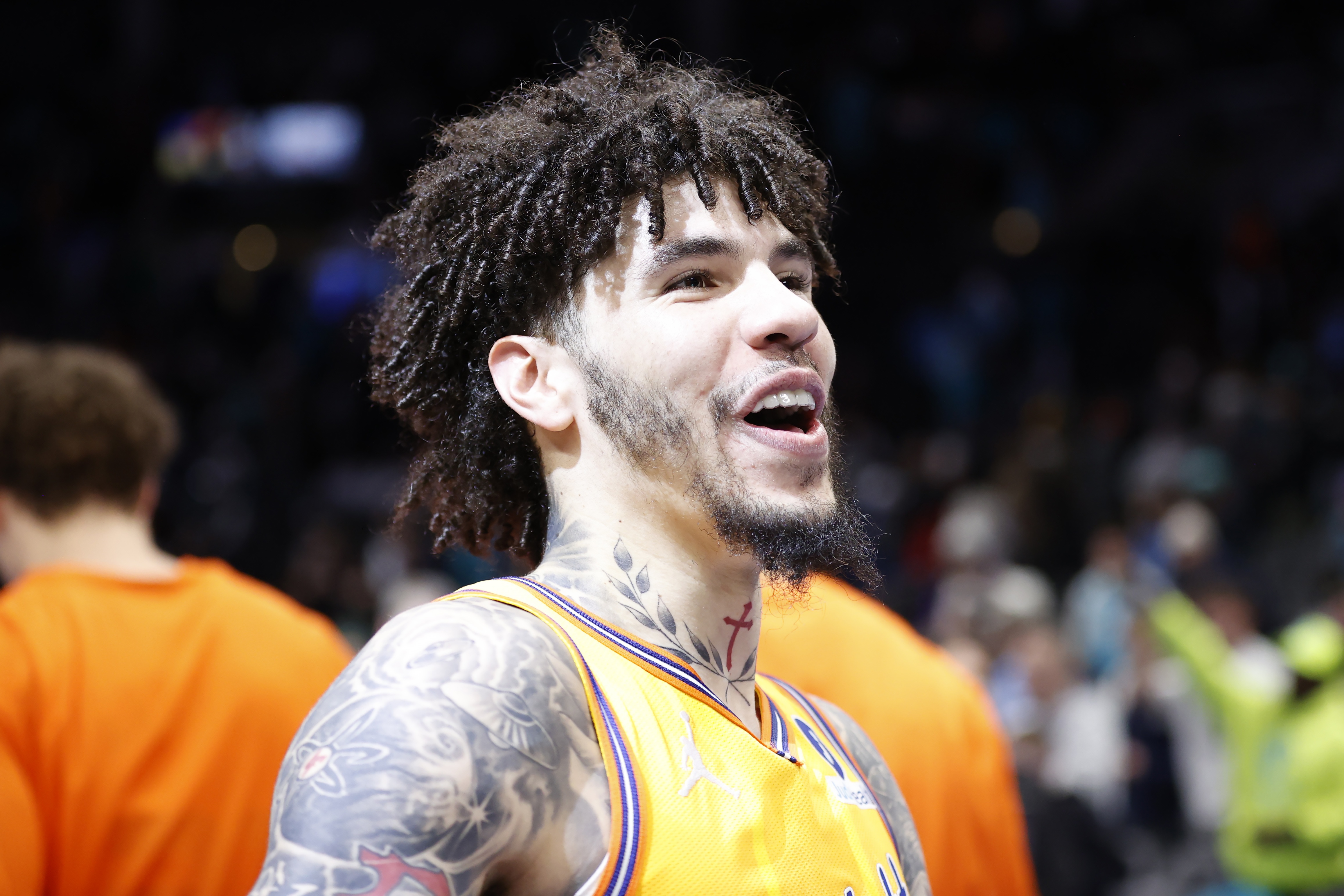 KAIYUN-Lowe：黄蜂会进附加赛 他们连着打出1/3赛季好球了是真正的好球队